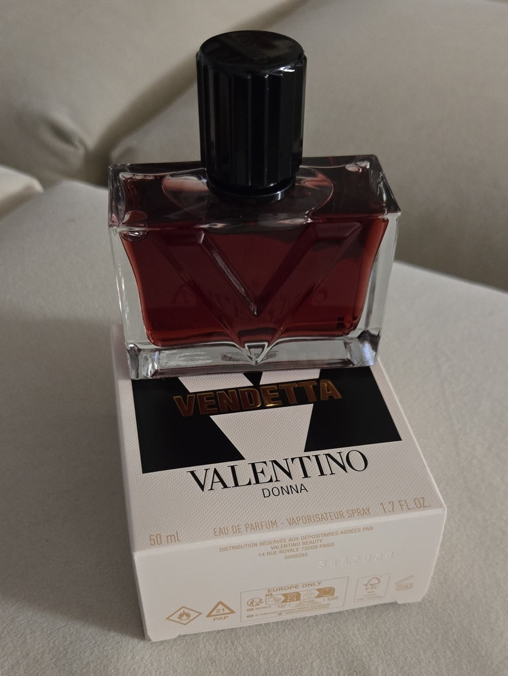 Valentino Vendetta Donna